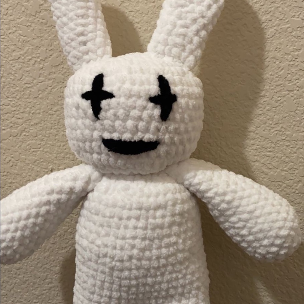 Handmade crochet bad bunny 🐰 🤍